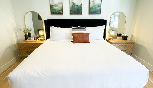 #17 King Room, Ground Floor, Fire Pit, Adjoining Room