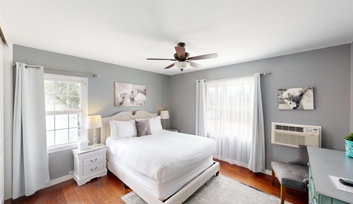 #10 Two-Bedroom Suite