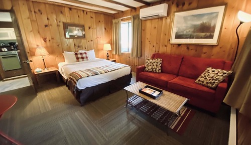 Hideaway Suite