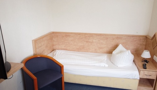 Classic Single Room, Private Bathroom, Courtyard View