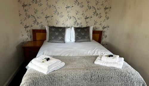 Family Triple Room, Ensuite