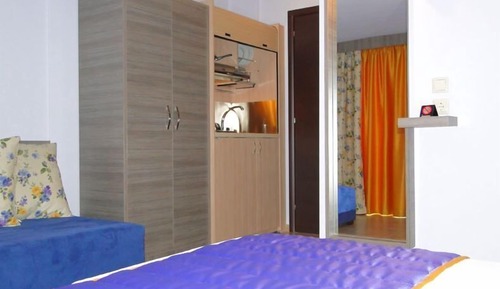 Basic Twin Room