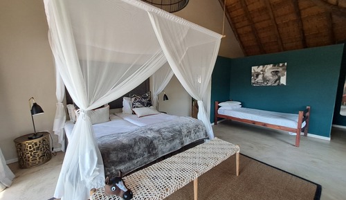 Family Suite, 2 Bedrooms, Kitchen