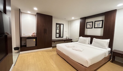 Junior Room