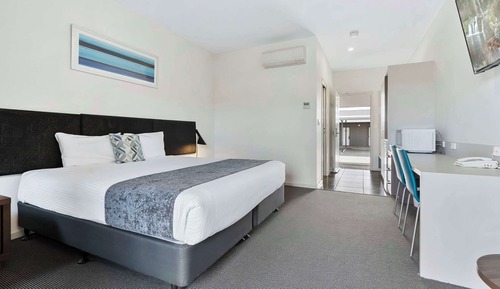 Standard Room, 1 King Bed, Non Smoking