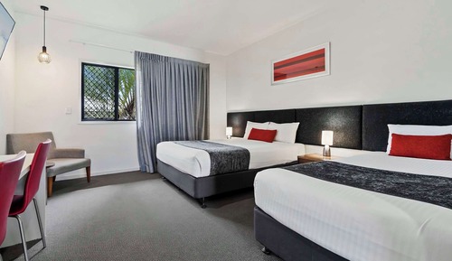 Room, Multiple Beds, Non Smoking (Efficiency)