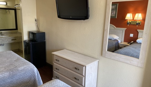 Standard Room, 2 Full Beds