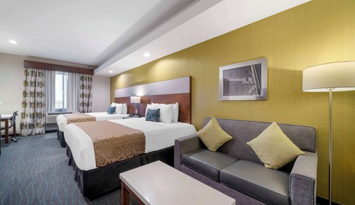 Standard Room, 2 Queen Beds, Accessible, Non Smoking