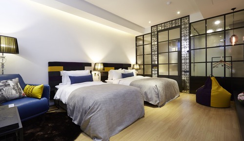 Premium Twin Room