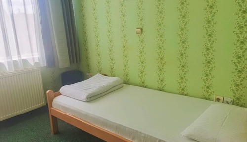 Standard Single Room, 1 Twin Bed, Non Smoking, Park View