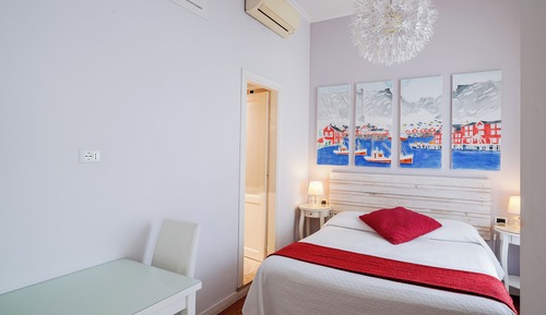 Queen Superior Room