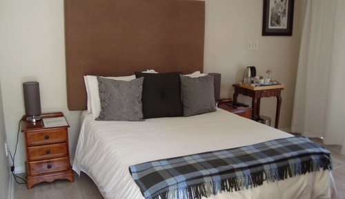 Brookdale Room 4