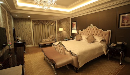 Presidential Suite
