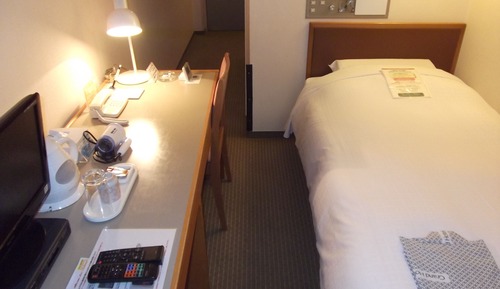 Single Room, Smoking