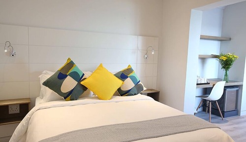 Sea Facing Luxury Rooms 