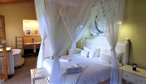 Luxury Room, 1 King Bed, Mountain View, Ground Floor (A No.5)