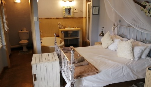 Room (Semi-Lux no.11)