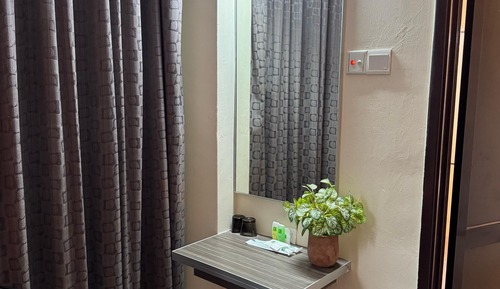 Superior King Room