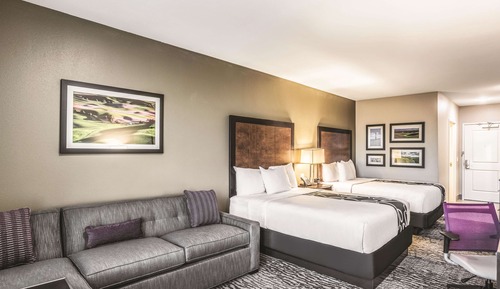 Deluxe Room, 2 Queen Beds, Non Smoking (Family)