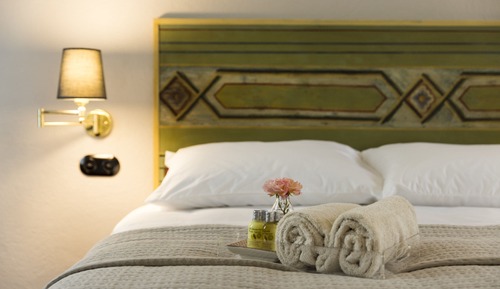 Deluxe Double Room, Garden View