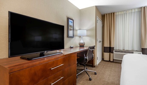 Standard Room, 2 Queen Beds, Non Smoking (Pet Friendly)