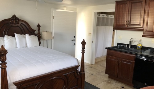Room (The Loft)