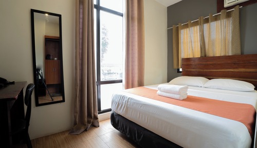 Standard Single Room
