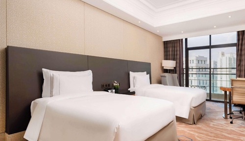 Deluxe Room, 2 Twin Beds, Non Smoking, City View