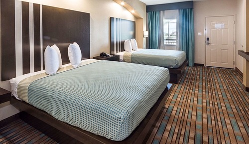 Efficiency, Suite, 2 Queen Beds, Smoking