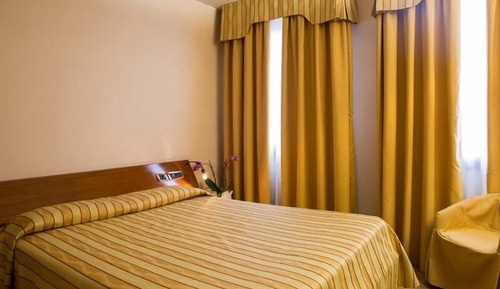 Double Room Single Use