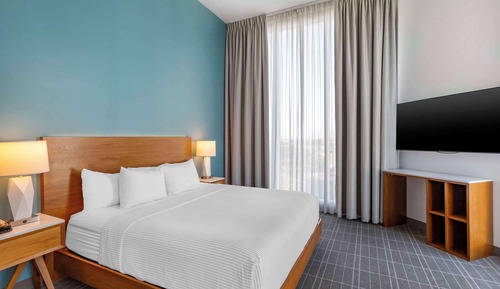 Tower Suite, 1 King Bed, Non Smoking