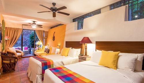 Standard Quadruple Room, Ensuite, Courtyard View (Suite 59)