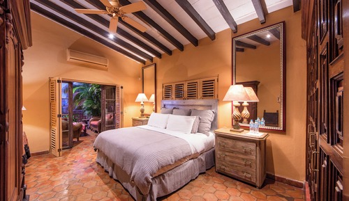 Superior Double Room, Ensuite (Suite 19)