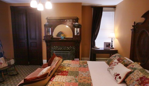 The Wolbert (Premium / 2nd Floor Vandiver Mansion)