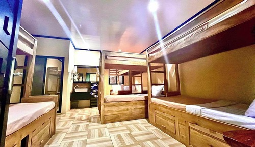 3 Lodge Rooms