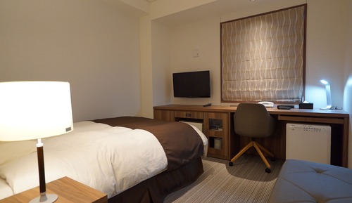 Deluxe Single Room, Smoking