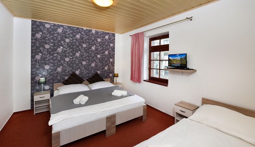 Triple Room