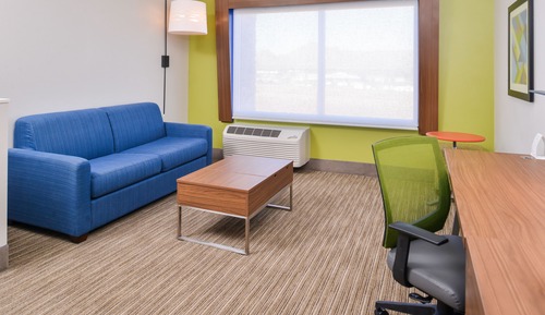 Suite, 1 King Bed with Sofa bed