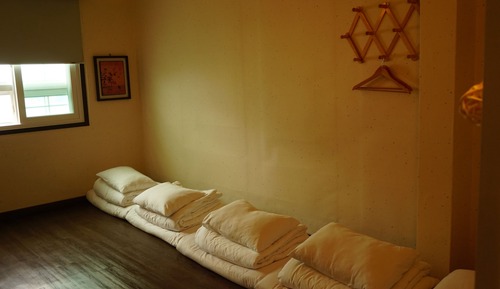 Traditional Room (Family Ondol)