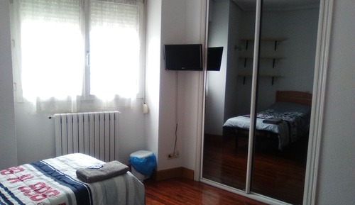 Twin Room (nº 8)