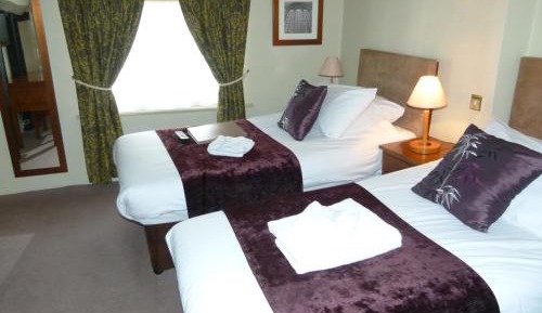 Standard Twin Room