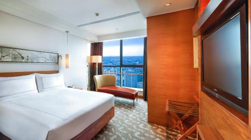 Swiss Executive King Bed Room