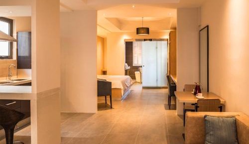 Premiere Suite / Self Catering