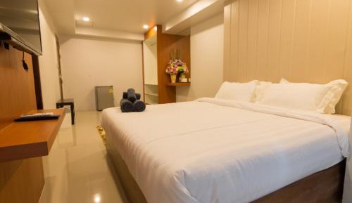 Deluxe Family Room