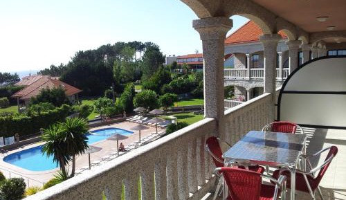 Two-Bedroom Apartment with Sea View (5 Adults + 1 Child)