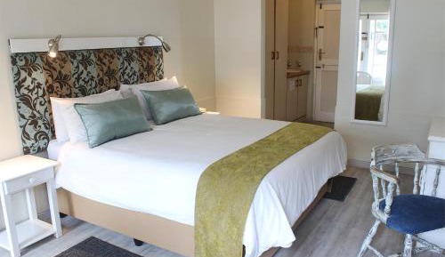  Double Room with Pool View