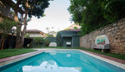 Triple Room with Bathroom