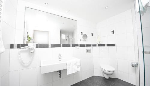 Standard Double Room for Single Use