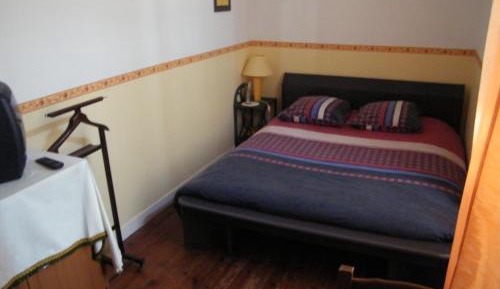 Standard Double Room with Shared Bathroom