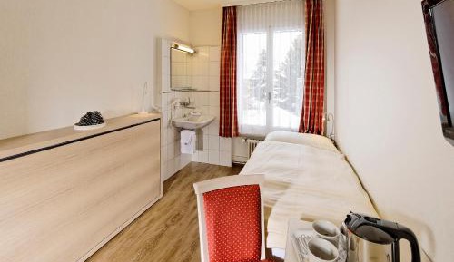 Twin Room with Shared Bathroom